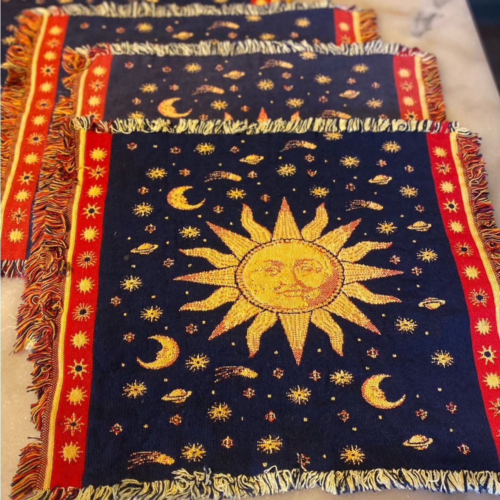 4x celestial sun moon stars kitchen placemats